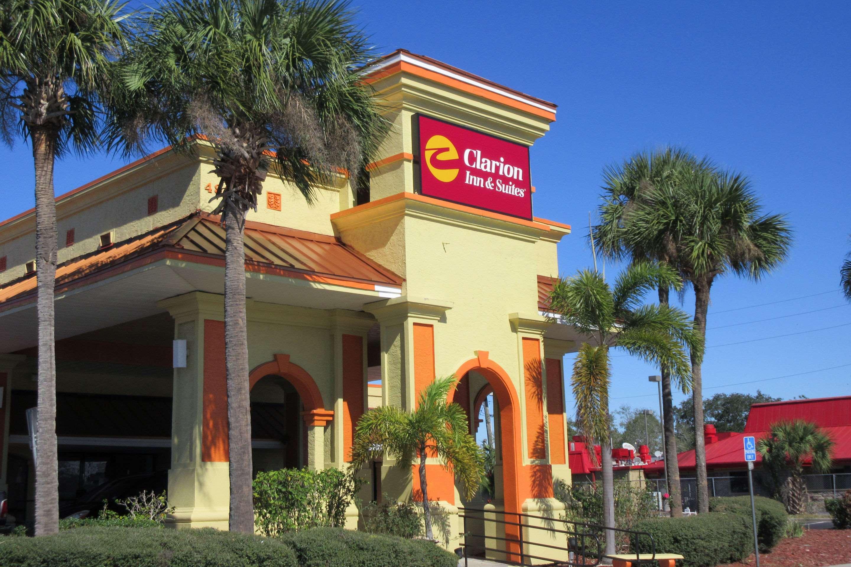 Clarion Inn & Suites Kissimmee-Lake Buena Vista South Extérieur photo